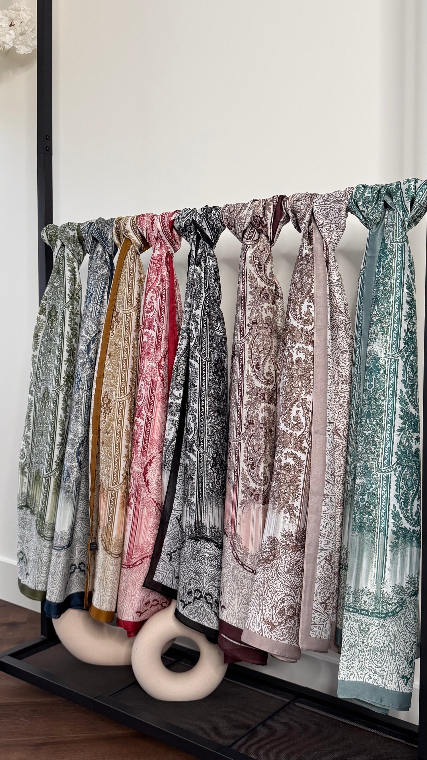 Ipek - Silk scarves